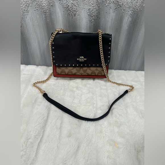 Coach Klare Crossbody Bag In Signature With Rivets - Picture 11 of 16